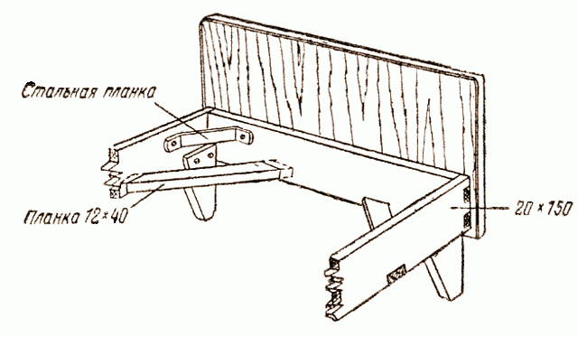 Кровать с четырьмя царгами (два варианта угловых соединений)